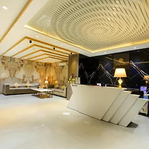 4* Hotel Vertu